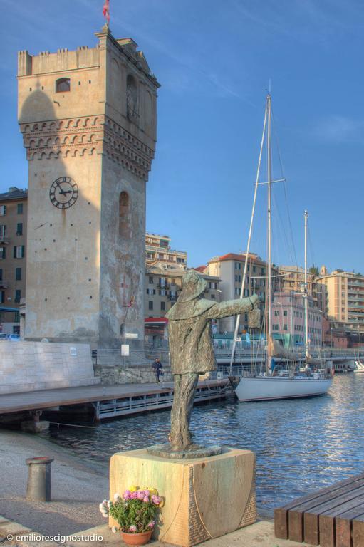 Club Nautico Savona Hotel Exterior photo